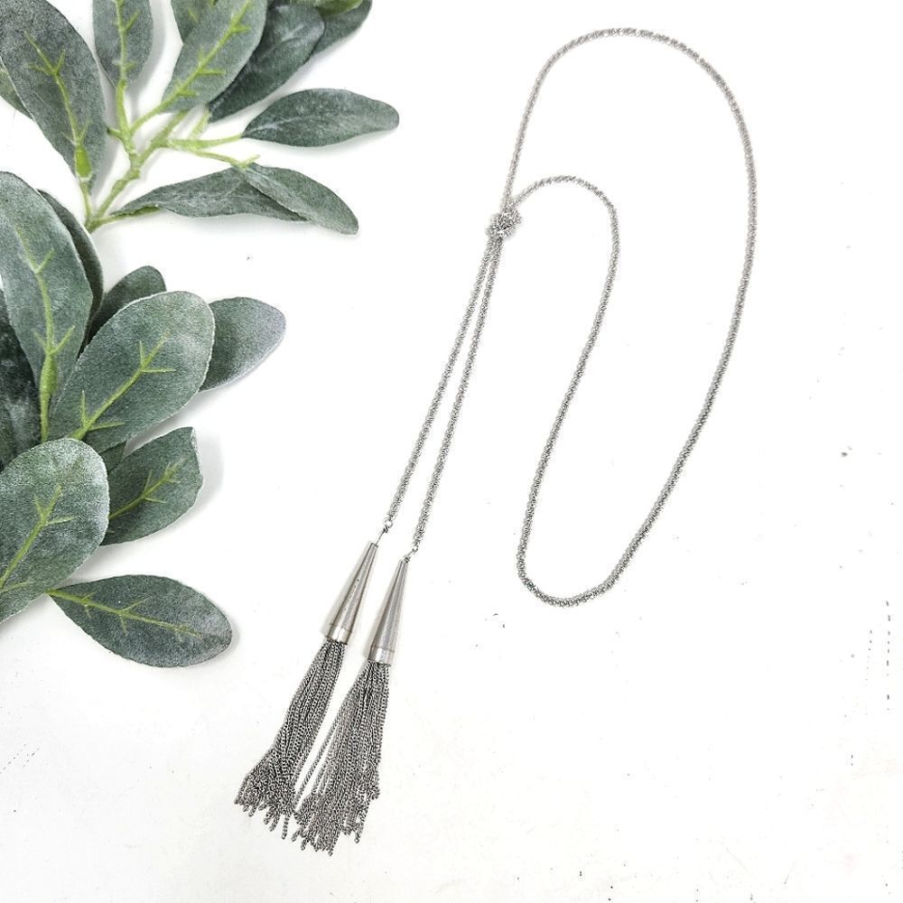KENDRA SCOTT Phara Lariat Tassel Necklace Silver‎ Tone